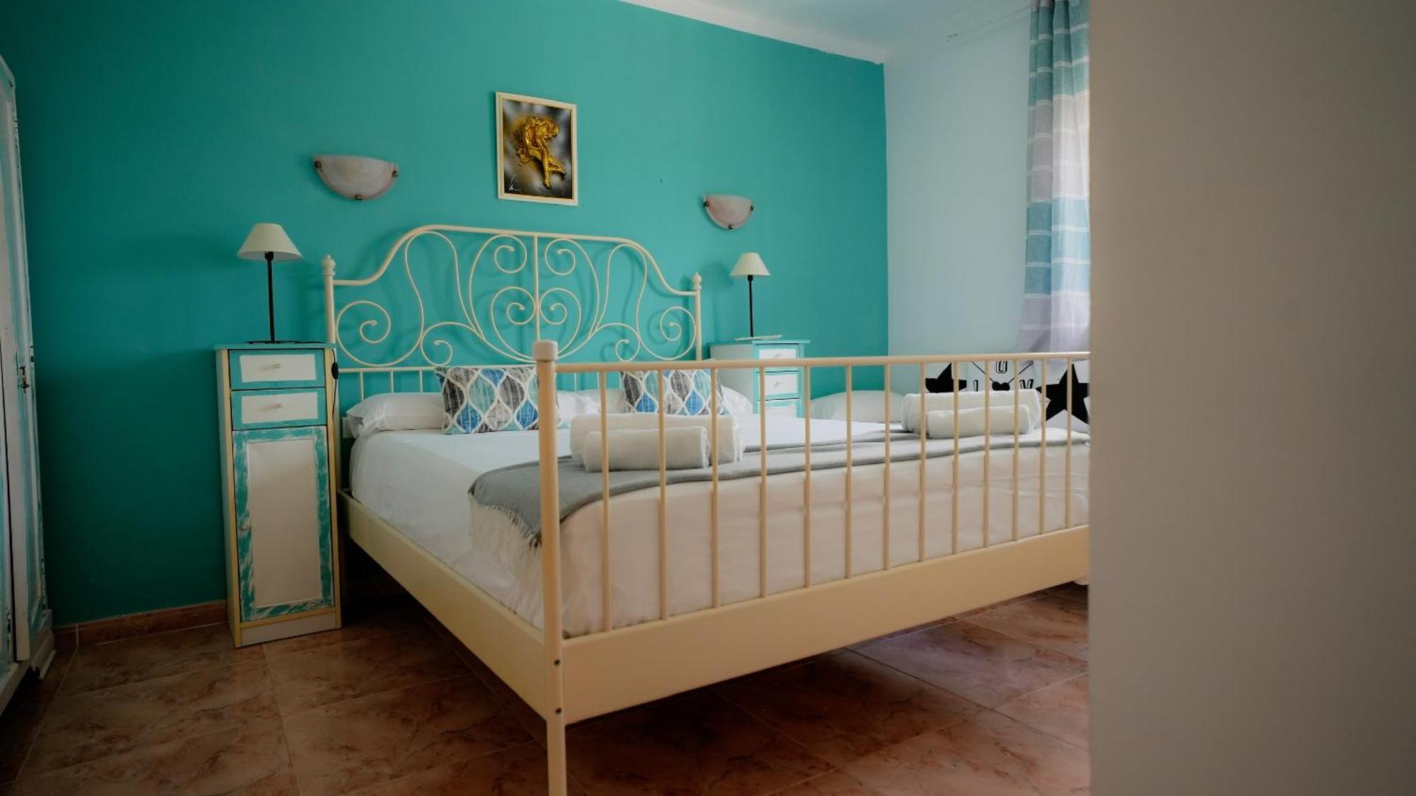 La Casa De Mima Bed and Breakfast Cubelles Δωμάτιο φωτογραφία